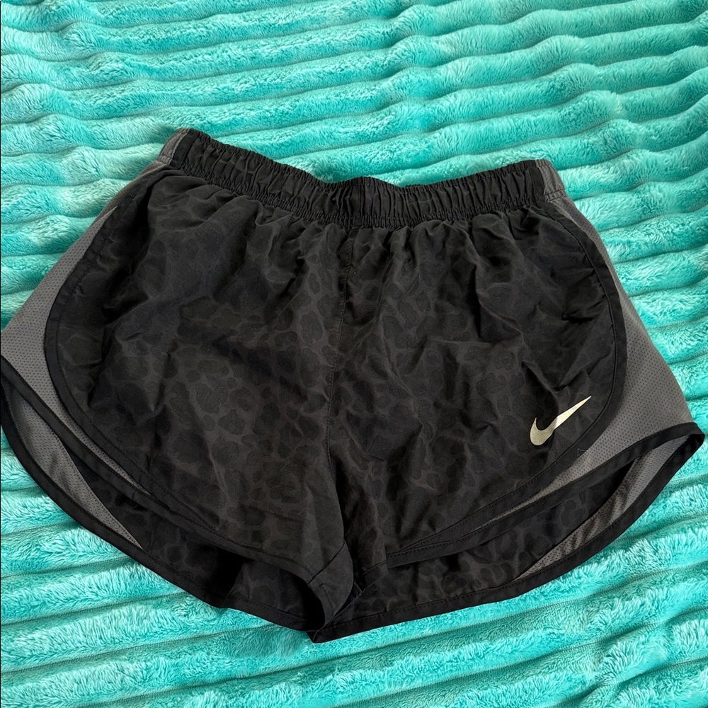 Nike Women's Black and Gray Athletic Shorts